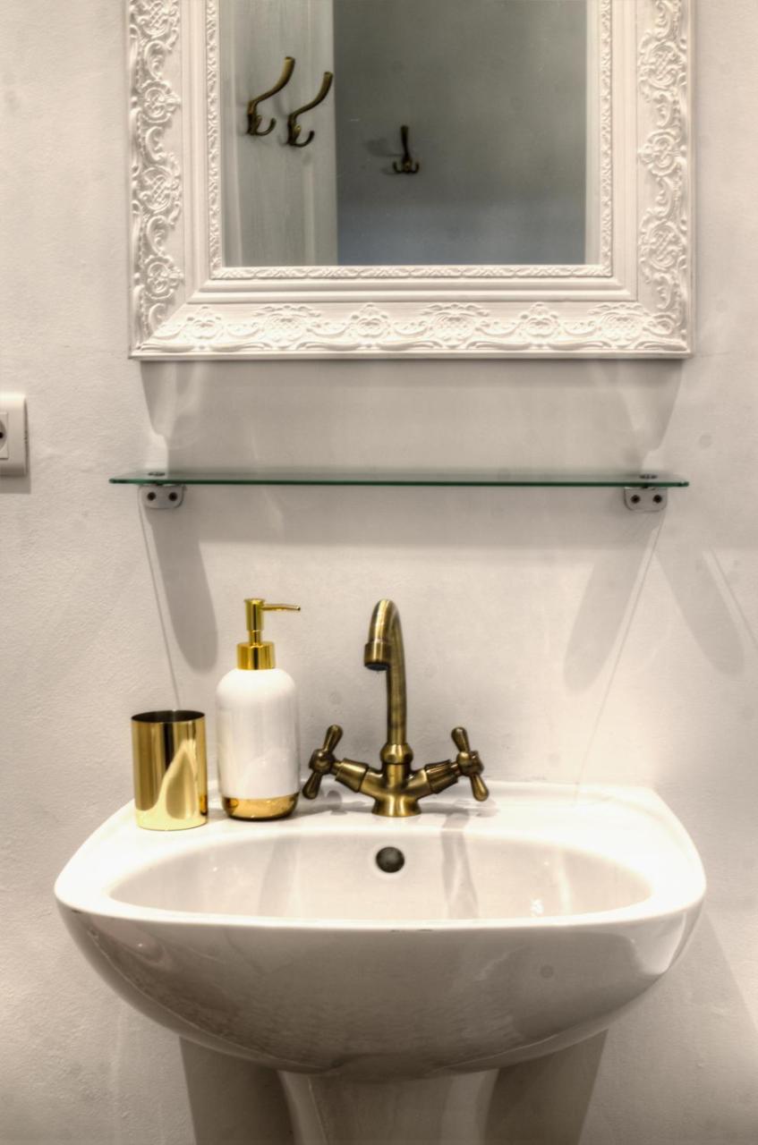 Les Petits Boudoirs De Savoie Chambéry Exterior foto